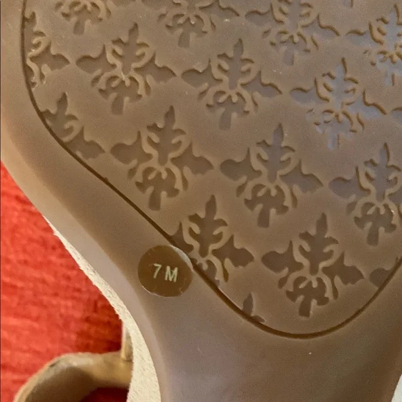 Nurture by Lamaze Cream Heels with Medium Heel and Slingback Design - Picture 5 of 6